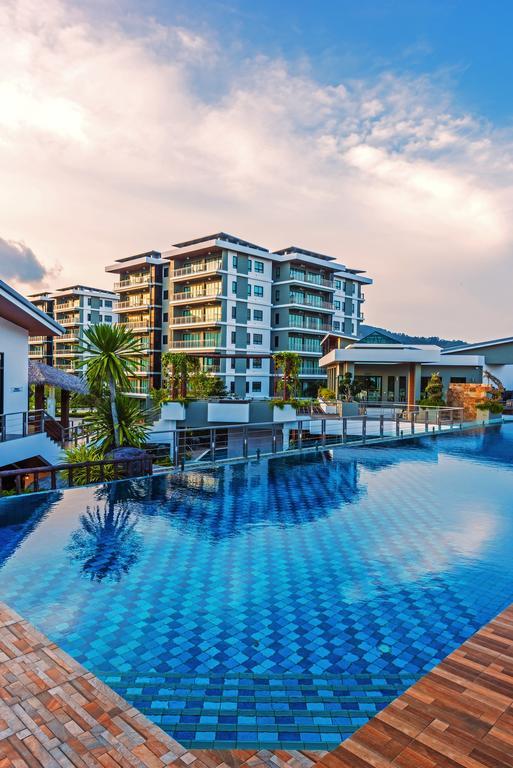 Chalong Miracle Lakeview Aparthotel Екстериор снимка