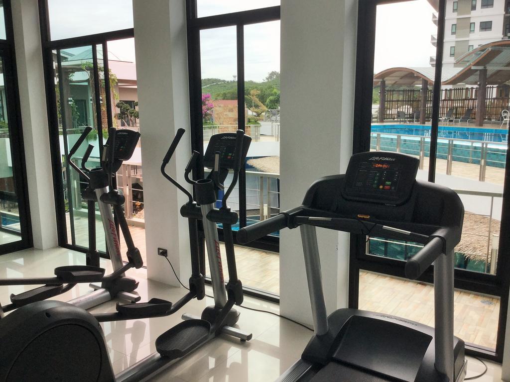 Chalong Miracle Lakeview Aparthotel Екстериор снимка