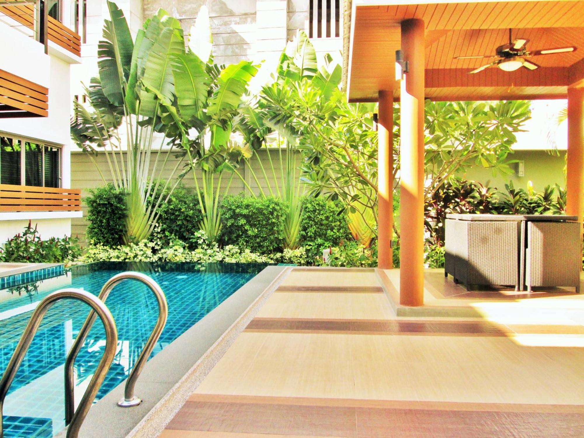 Chalong Miracle Lakeview Aparthotel Стая снимка