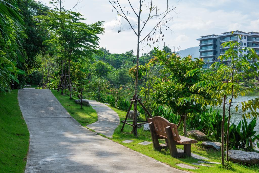 Chalong Miracle Lakeview Aparthotel Екстериор снимка