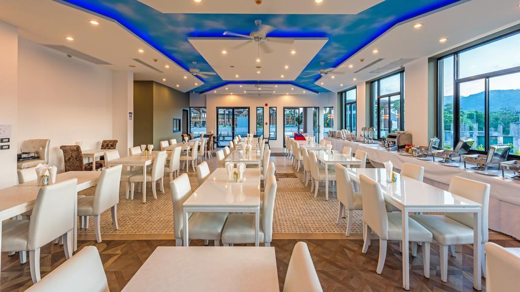 Chalong Miracle Lakeview Aparthotel Екстериор снимка