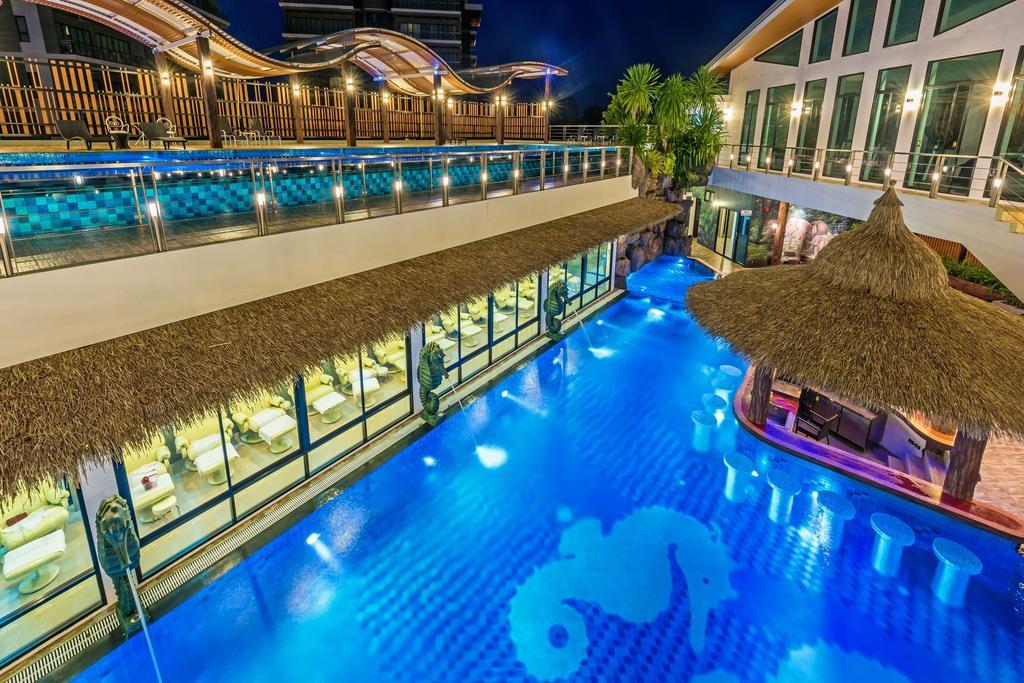 Chalong Miracle Lakeview Aparthotel Екстериор снимка