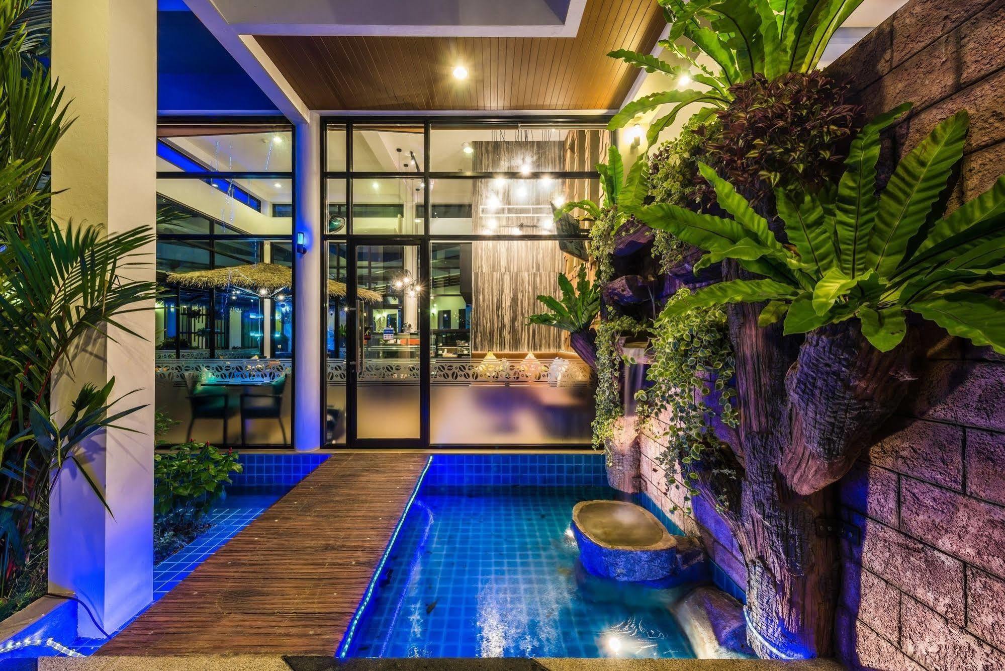 Chalong Miracle Lakeview Aparthotel Екстериор снимка
